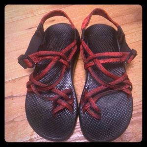 Chacos size 8